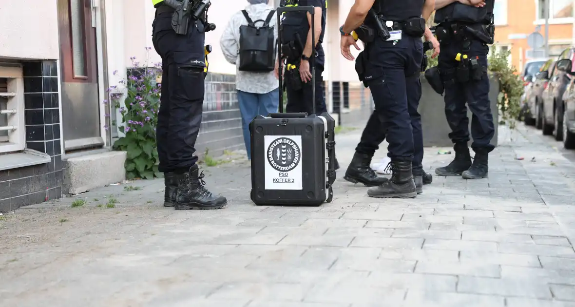 Illegale sigaretten en contant geld aangetroffen - Foto 10