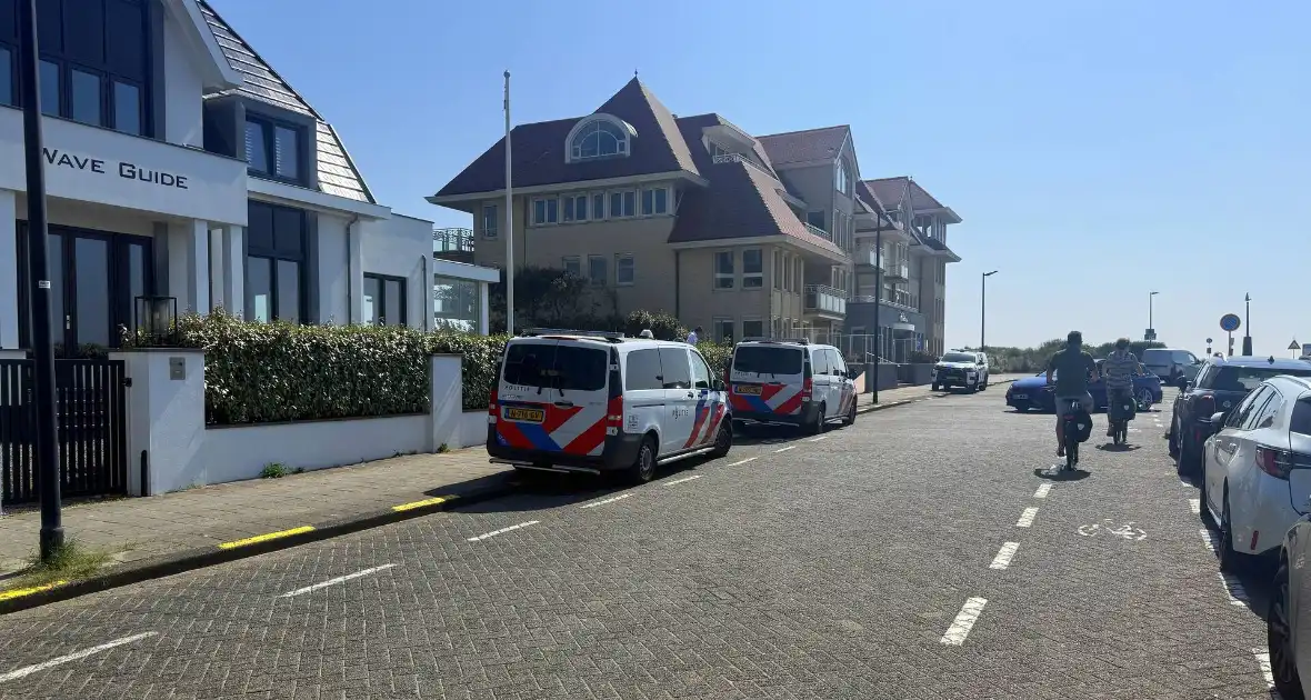Zoekactie naar vermiste persoon op strand - Foto 14