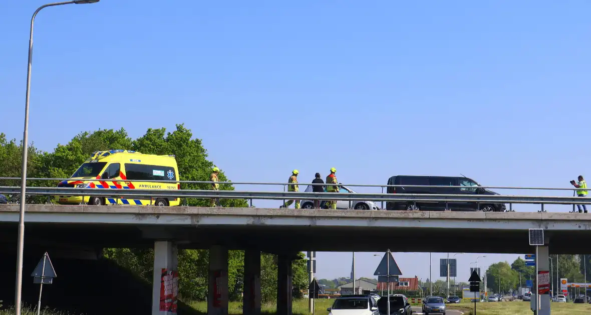 Ongeval met drie voertuigen - Foto 7