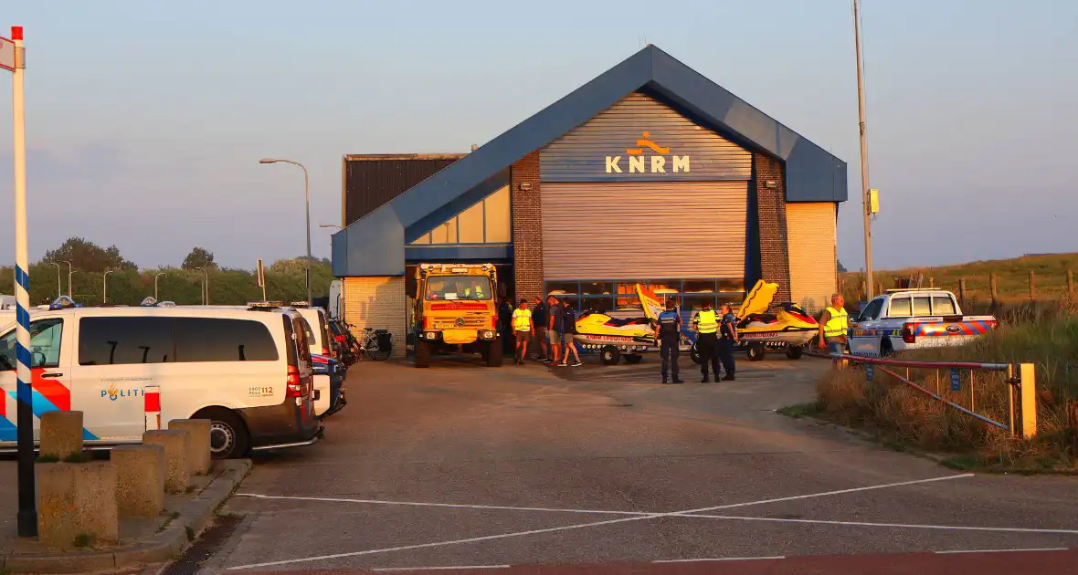 Vermiste overleden aangetroffen op strand - Foto 6