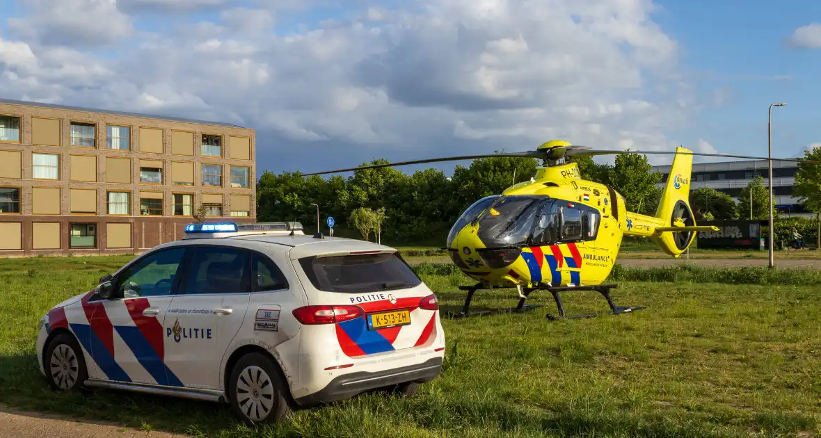 Grote inzet hulpdiensten na val van trap - Foto 1