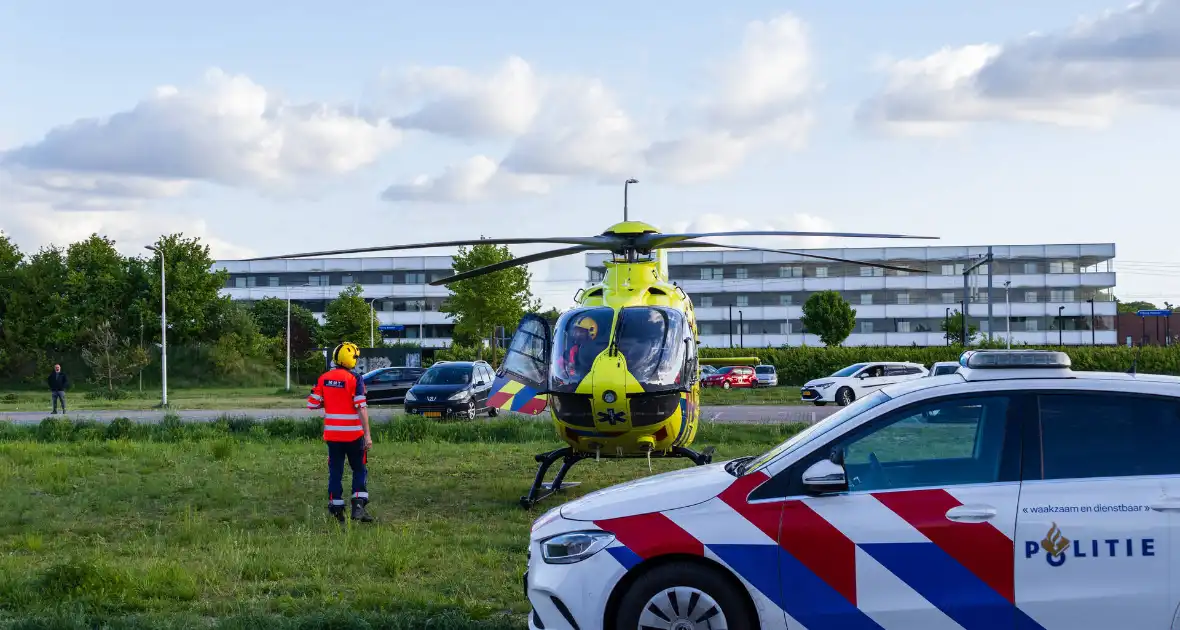 Grote inzet hulpdiensten na val van trap - Foto 14
