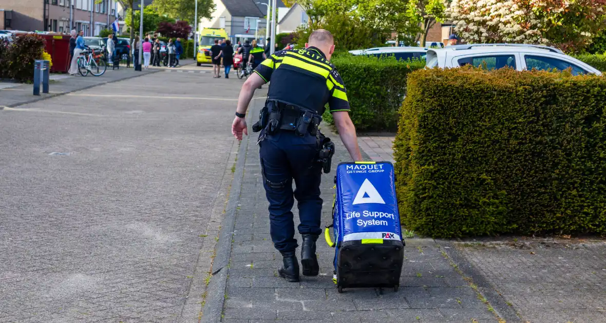 Grote inzet hulpdiensten na val van trap - Foto 2