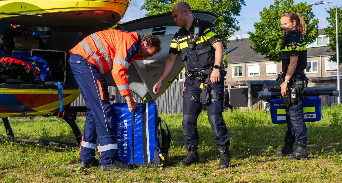 Grote inzet hulpdiensten na val van trap - Foto 3