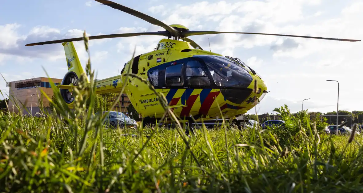 Grote inzet hulpdiensten na val van trap - Foto 4
