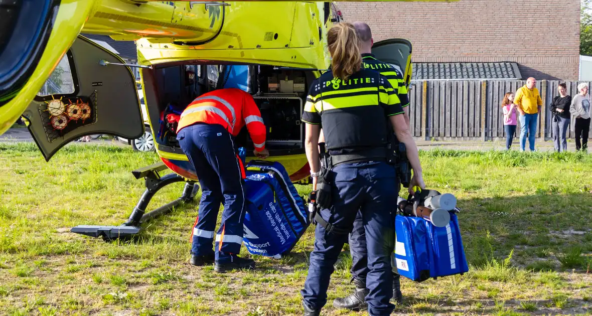 Grote inzet hulpdiensten na val van trap - Foto 5