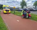 Scootmobiel bestuurder klapt op paal
