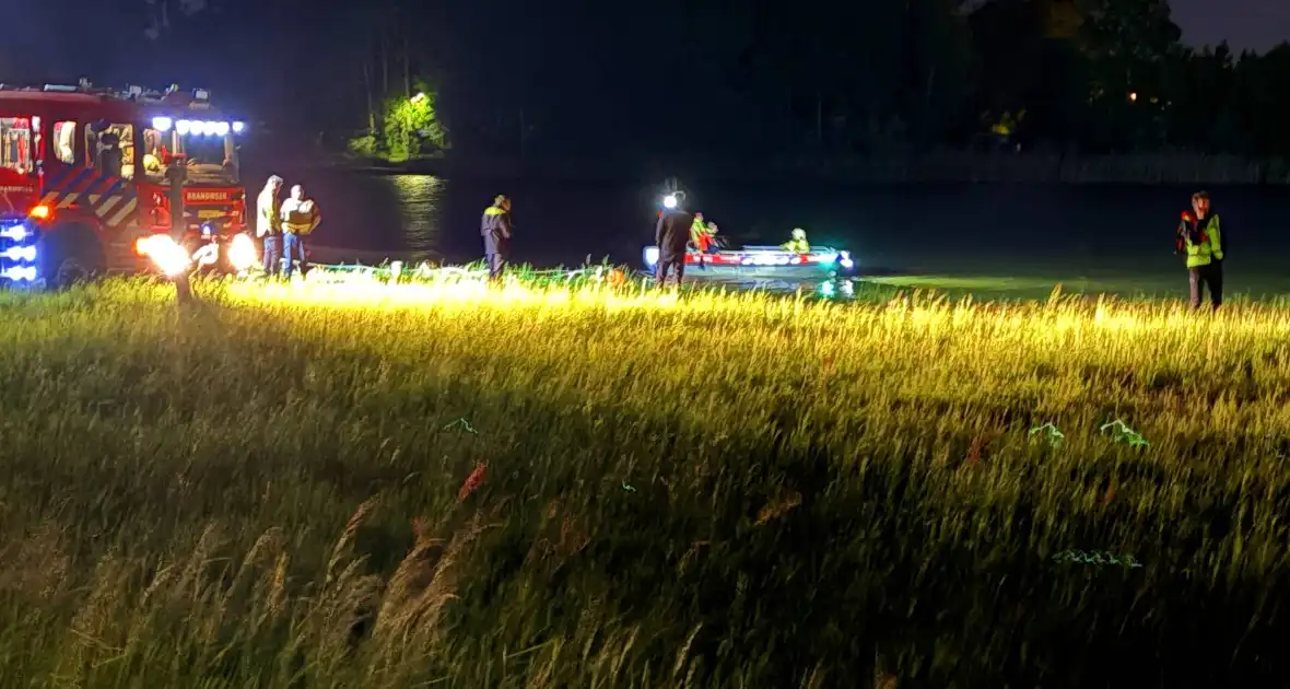 Zwaargewonden na explosie op boot - Foto 3