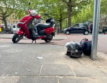 Scooter met vrouw en kind aangereden