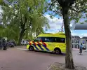Automobilist en fietser botsen