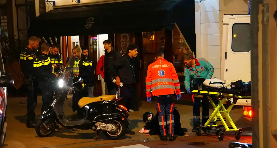 Voetganger aangereden door scooterrijder - Foto 4