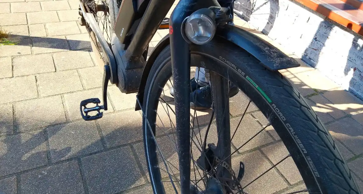 Botsing tussen automobilist en speed pedelec - Foto 1