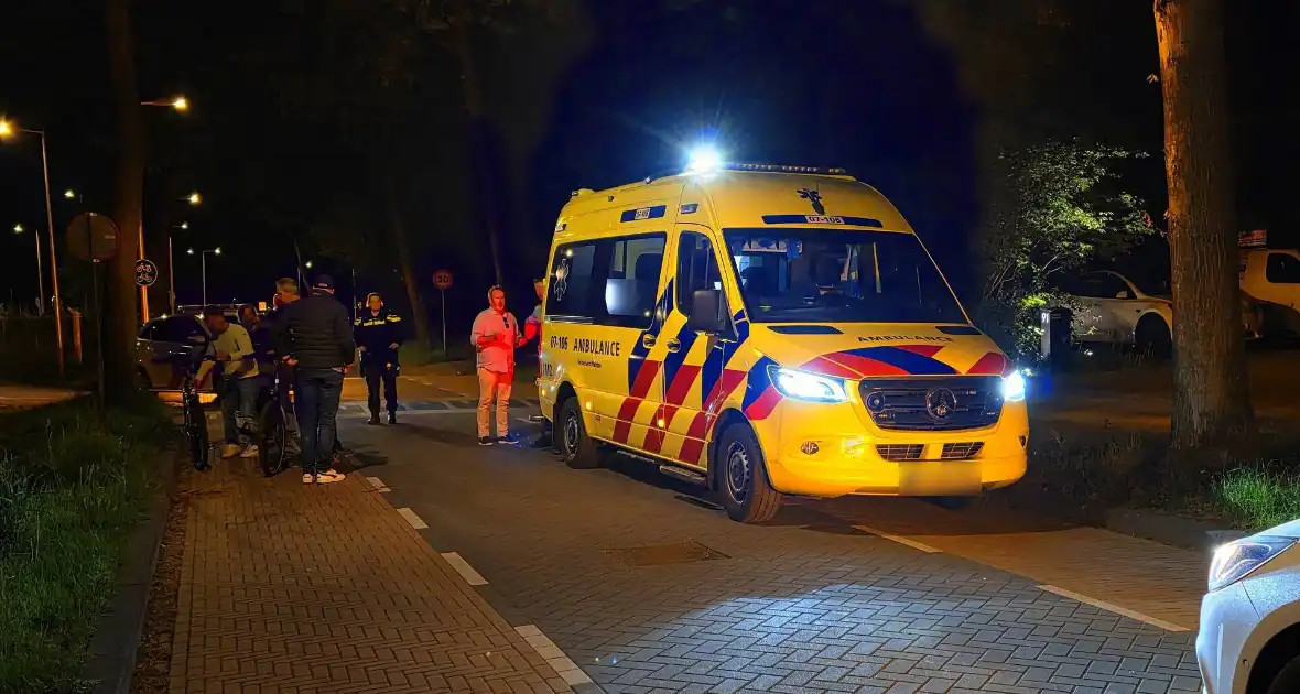 Fietser gewond na val, traumateam en ambulance ingeschakeld - Foto 2