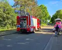 Bermbrand naast auto snel onder controle