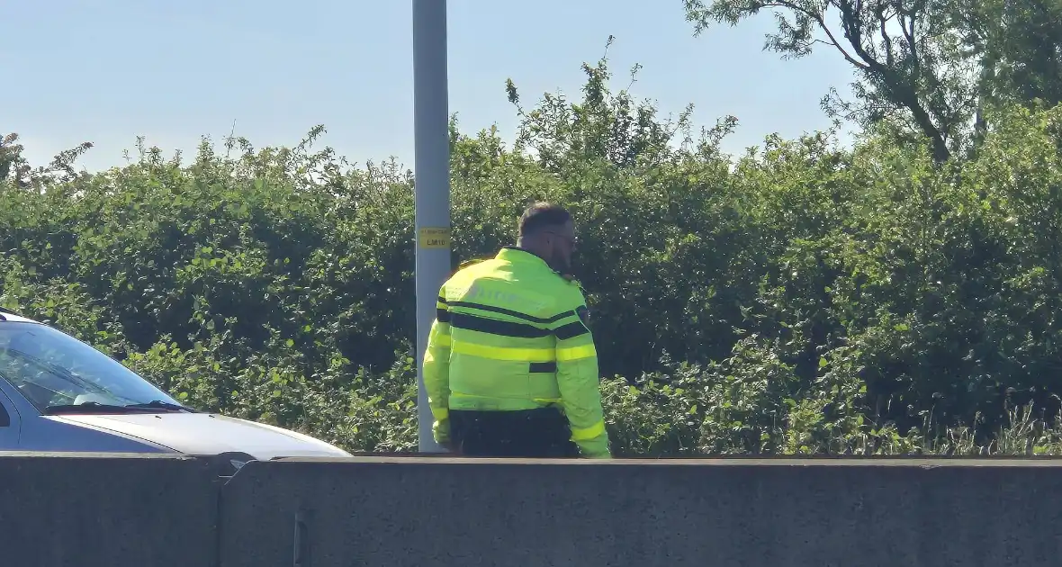 Storing Haringvlietbrug, zorgt voor flinke file - Foto 3