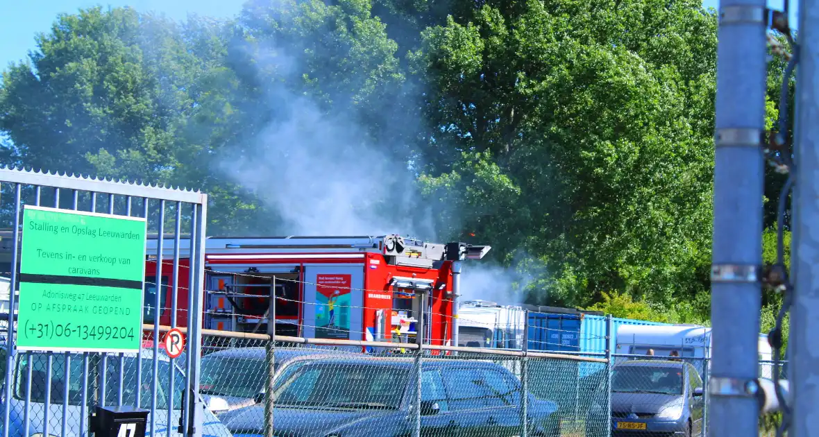 Brand in loods zorgt voor flinke rookontwikkeling - Foto 2