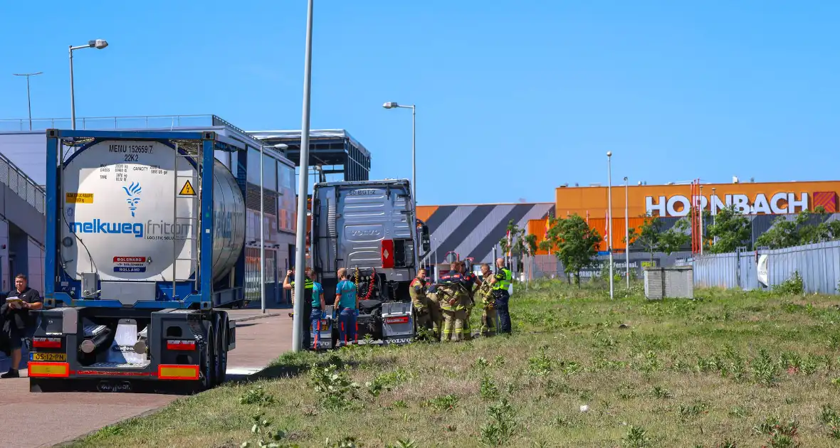 Zelf blussen leidt tot lichte verwondingen - Foto 3