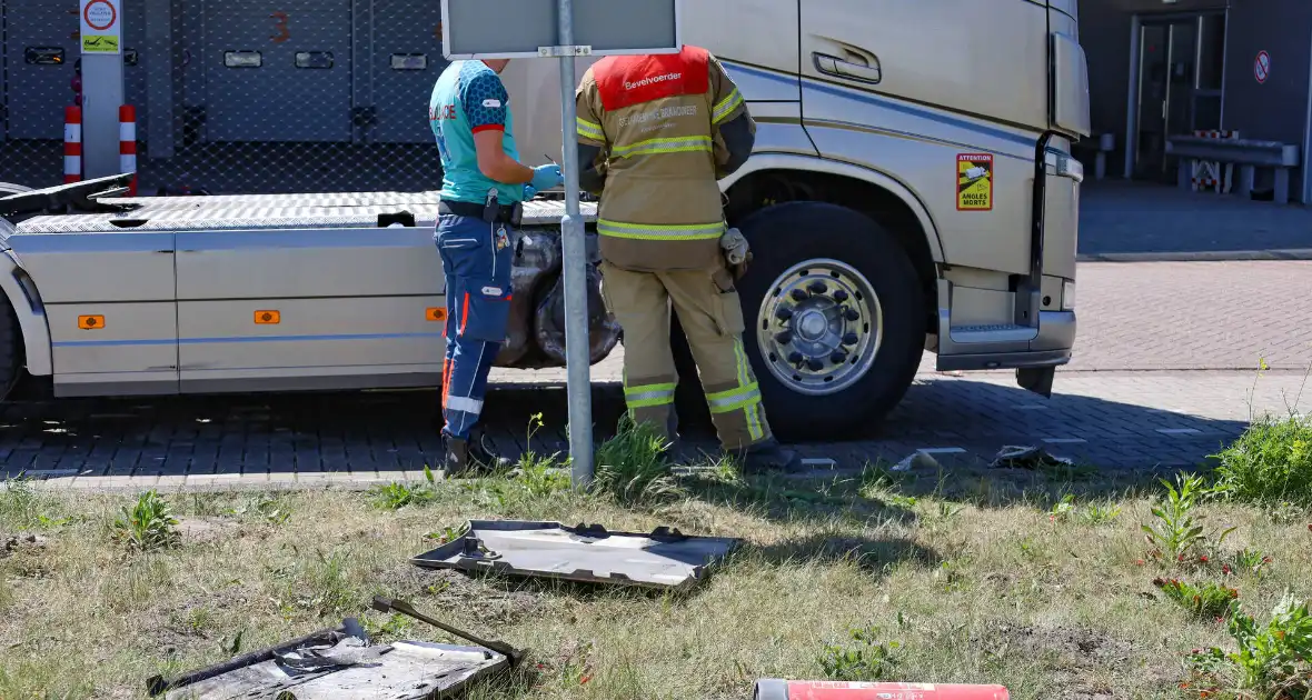 Zelf blussen leidt tot lichte verwondingen - Foto 4