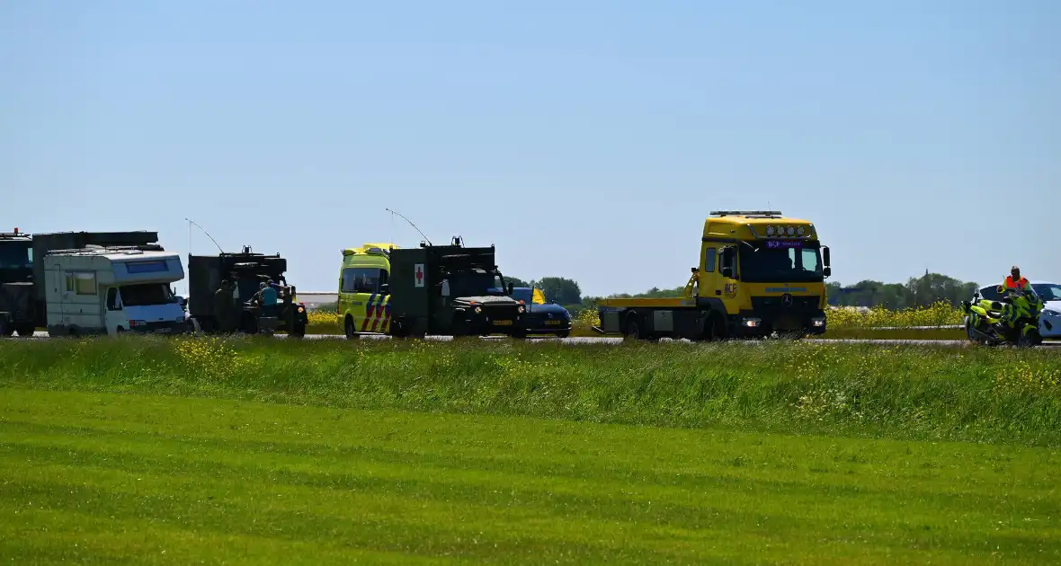 Ongelukkige situatie bij militaire colonne - Foto 8