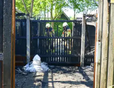 Berging van instelling in brand