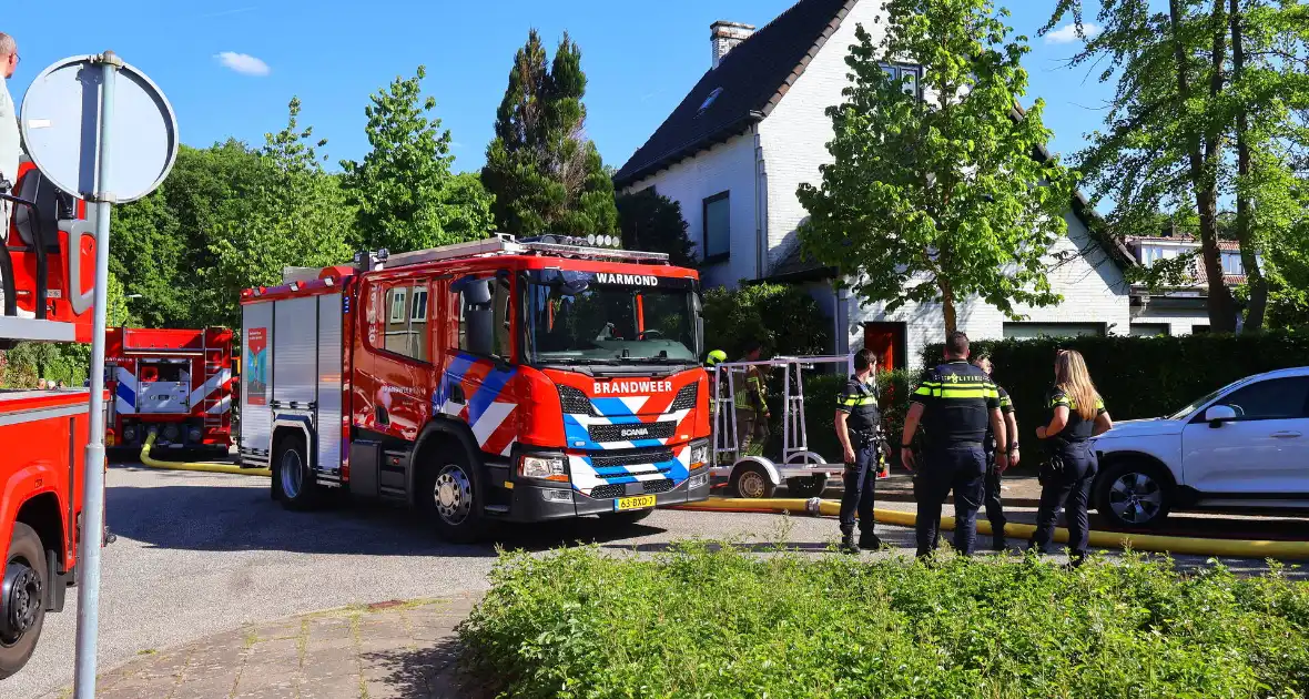 Forse rookontwikkeling zichtbaar bij gebouwbrand - Foto 2