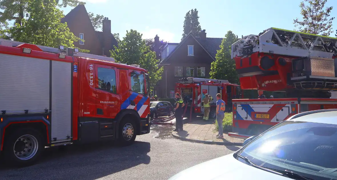 Forse rookontwikkeling zichtbaar bij gebouwbrand - Foto 5