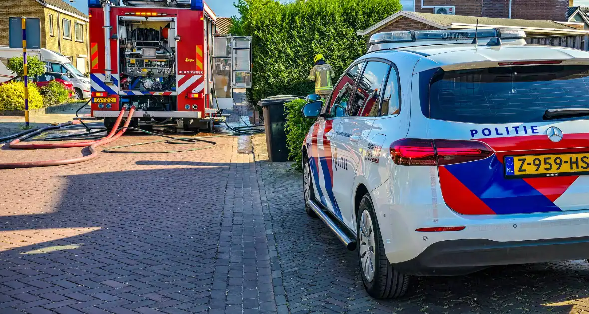 Brand in bijgebouw veroorzaakt rookontwikkeling - Foto 1
