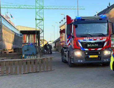 Hulpdiensten ingezet voor brand in loods