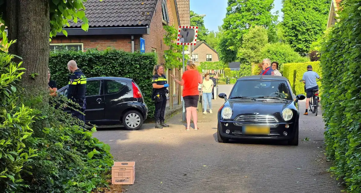 Ongeval tussen auto en fiets leidt tot ziekenhuisopname - Foto 1