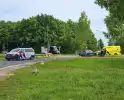 Ongeval tussen auto en fietser zorgt voor medische hulp