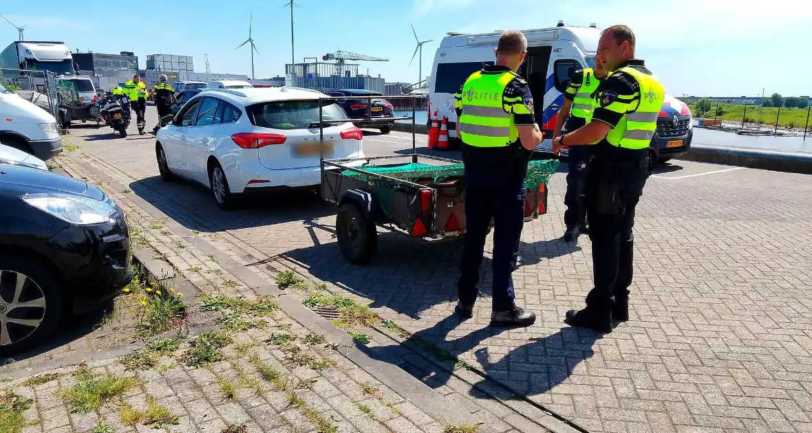Aanhouding tijdens politiecontrole - Foto 1