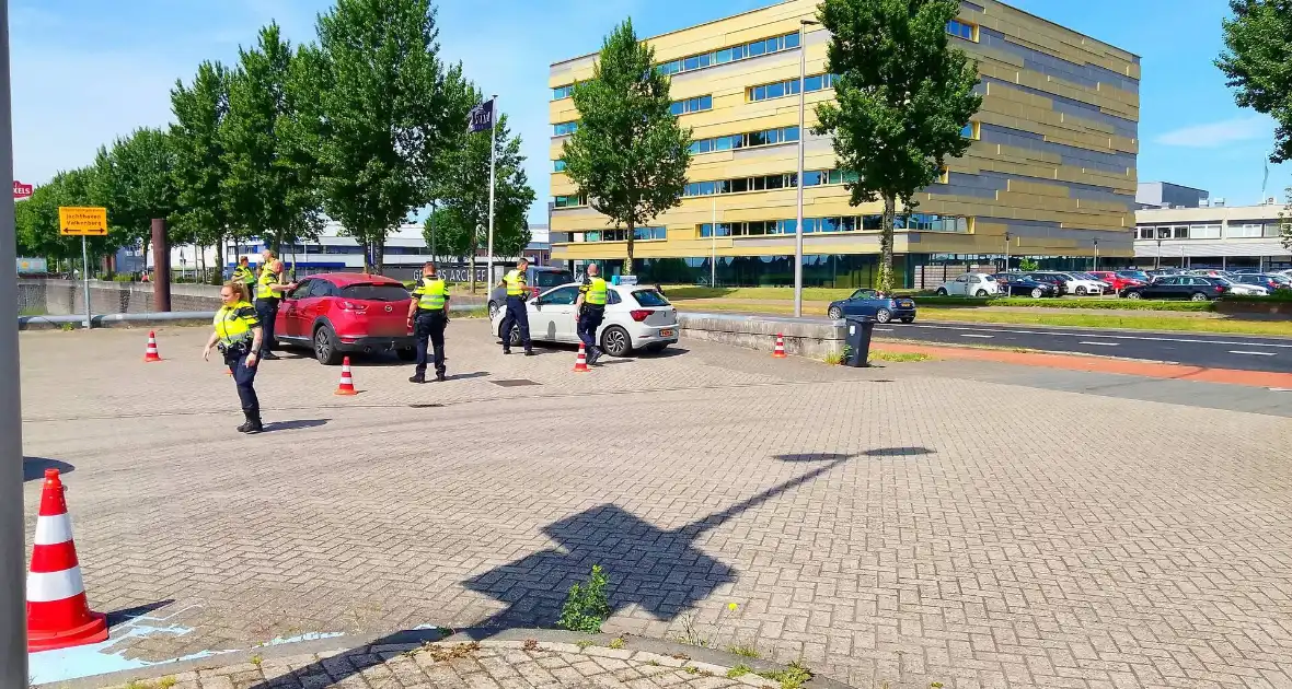 Aanhouding tijdens politiecontrole - Foto 8