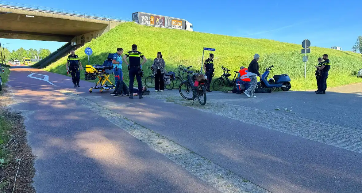 Ongeval op fietspad leidt tot gewonden - Foto 1