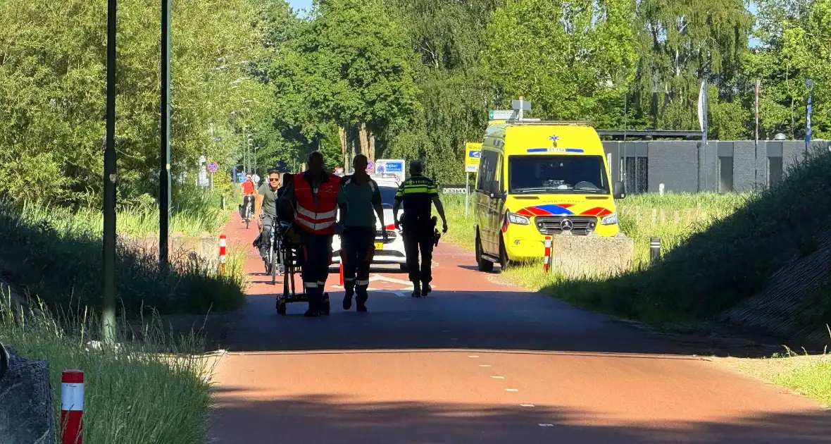 Ongeval op fietspad leidt tot gewonden - Foto 2