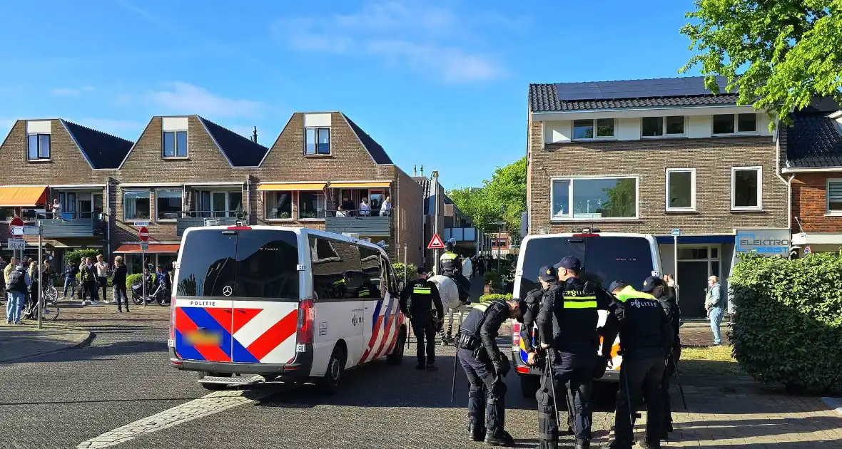 Demonstratie loopt uit de hand, politie grijpt in - Foto 2