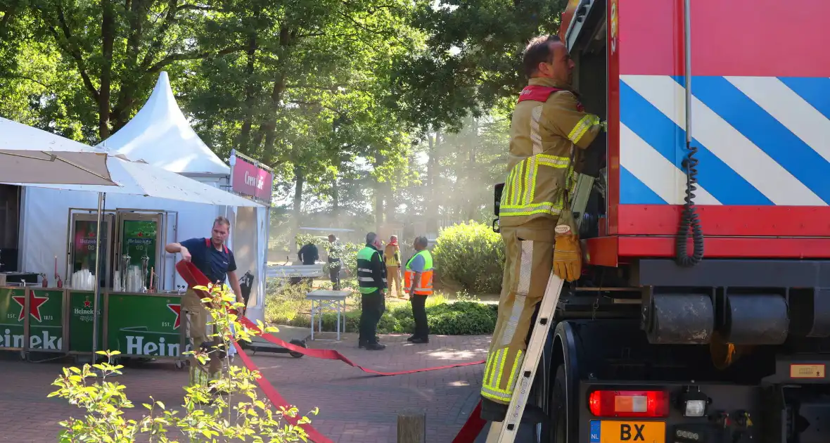 Golfkarren in brand tijdens evenement - Foto 1