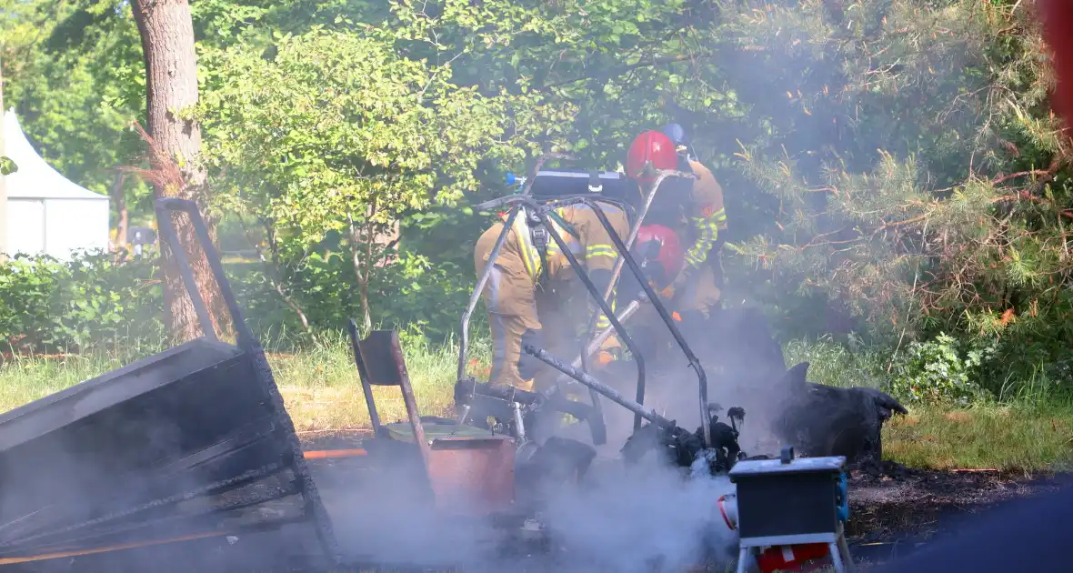 Golfkarren in brand tijdens evenement - Foto 12