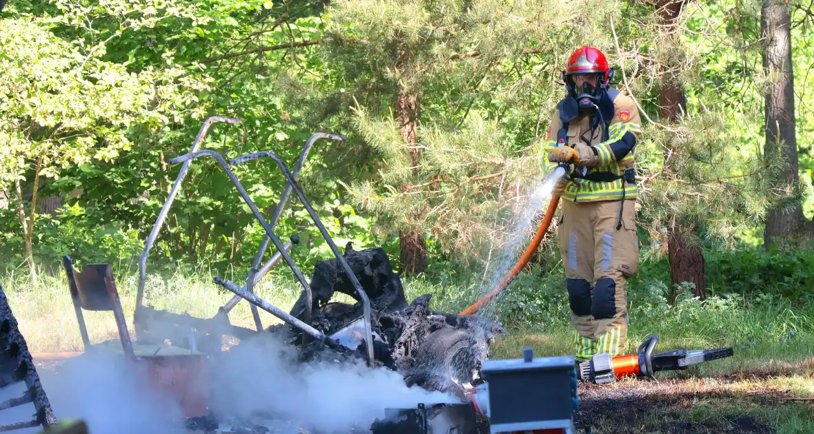 Golfkarren in brand tijdens evenement - Foto 13