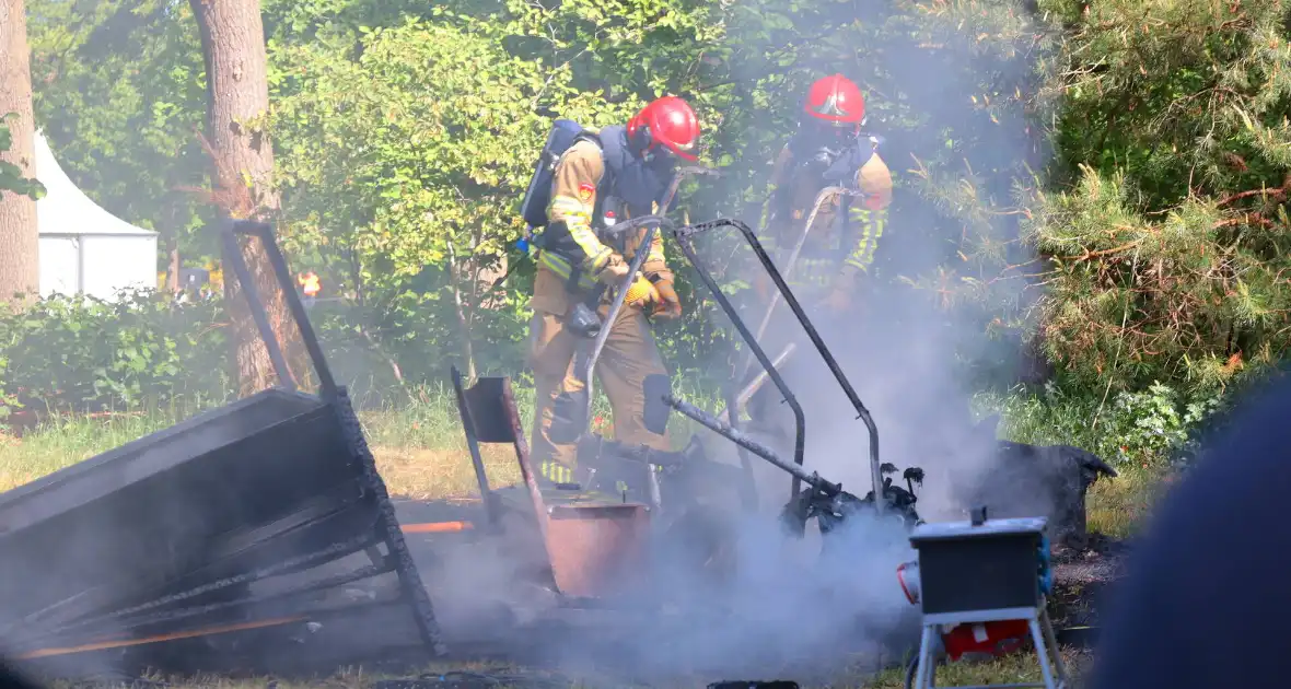 Golfkarren in brand tijdens evenement - Foto 7