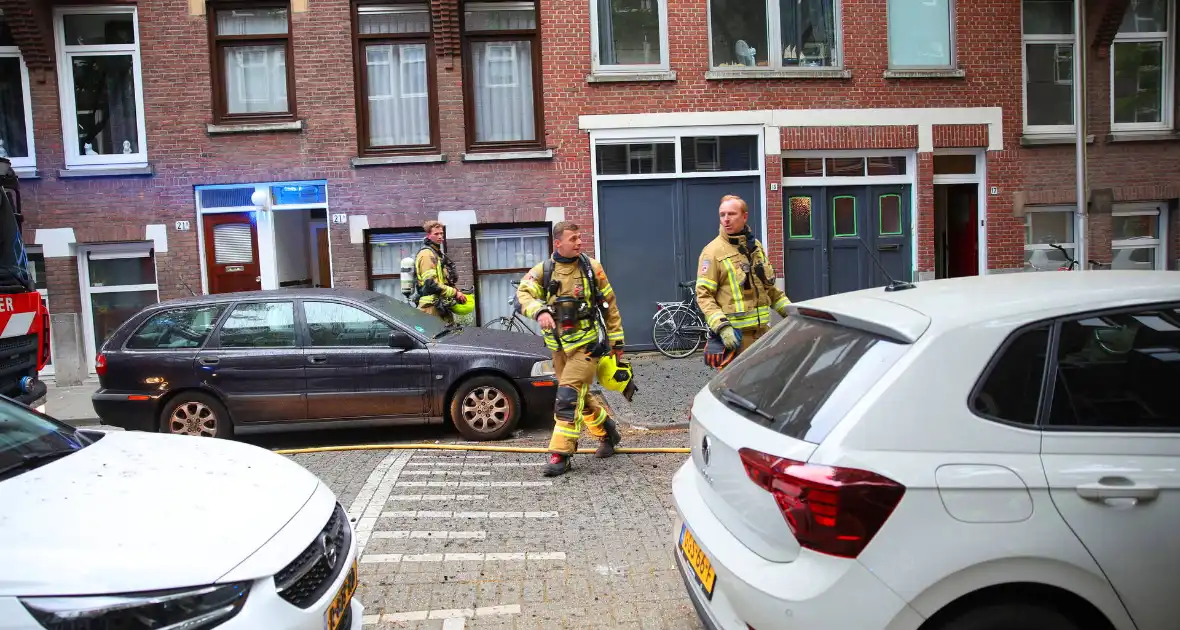 Flinke brand op dakterras, brand in de kiem gesmoord - Foto 13