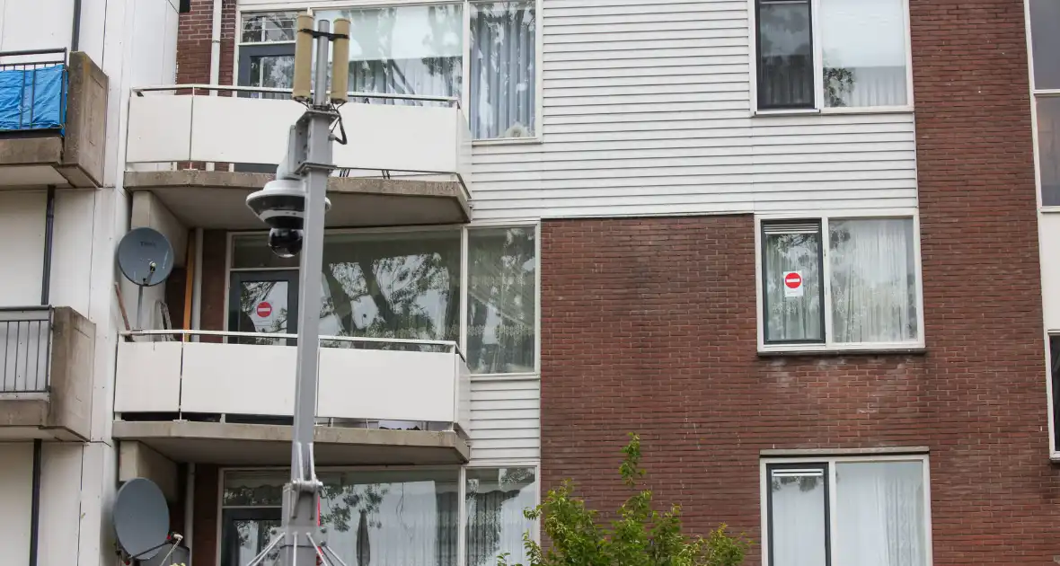 Burgemeester sluit woning, politie zoekt getuigen na explosie - Foto 1