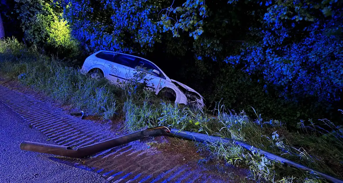 Beschonken automobilist verzet zich hevig bij aanhouding na eenzijdig ongeval - Foto 3
