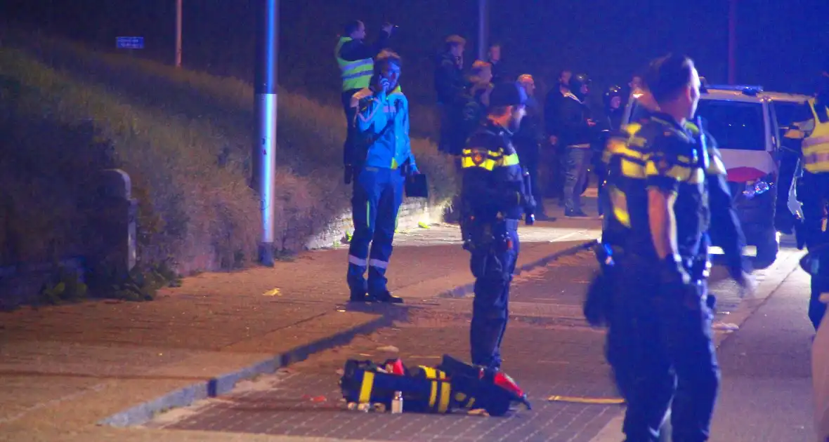 Zwaargewonde bij ongeval met personenauto - Foto 13