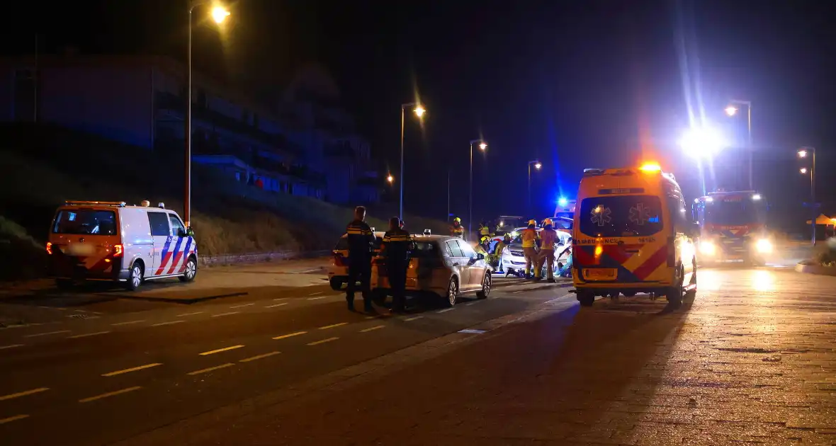 Zwaargewonde bij ongeval met personenauto - Foto 9