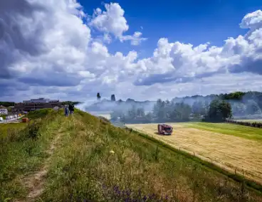 Flinke brand in bosrijke omgeving geblust