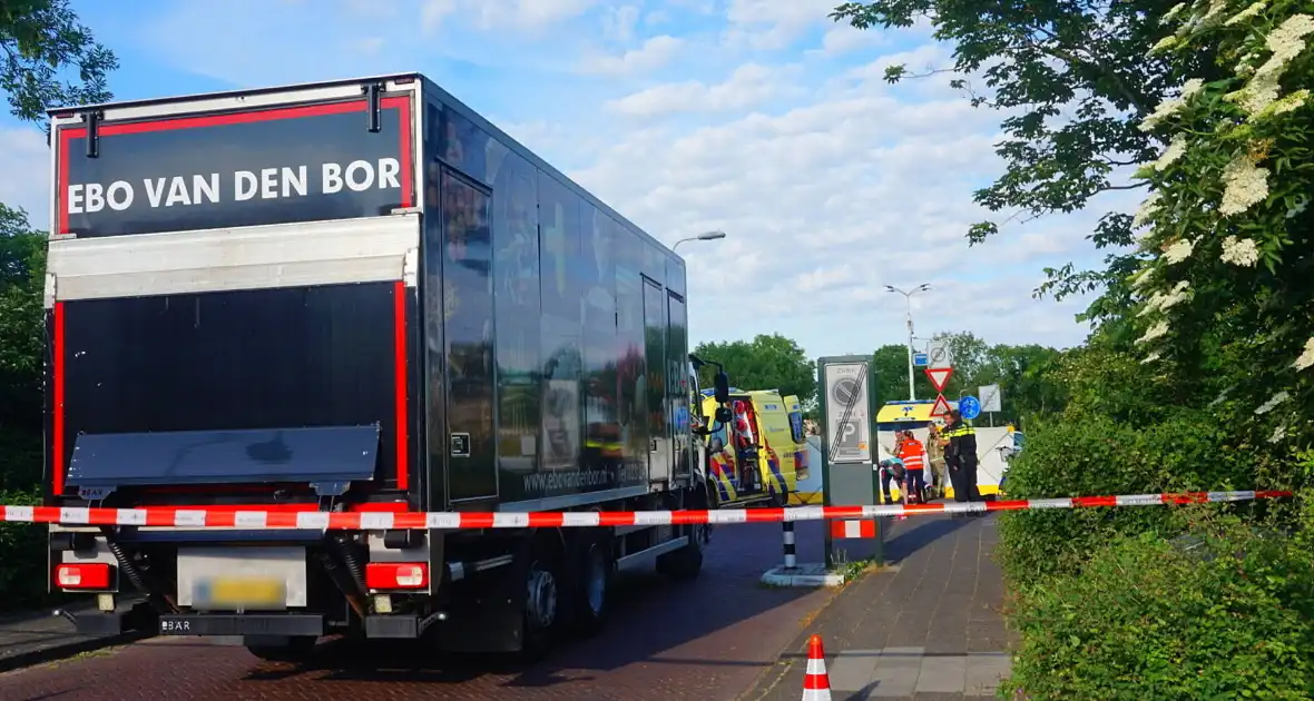 Fietser zwaargewond bij ernstig ongeval - Foto 2