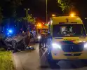 Automobilist verliest macht over stuur en auto slaat over de kop