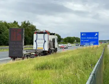 Lijnbus stilgevallen op snelweg