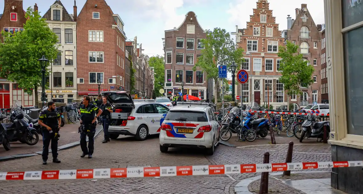 Schietpartij leidt tot gewonde en afzetting van de straat