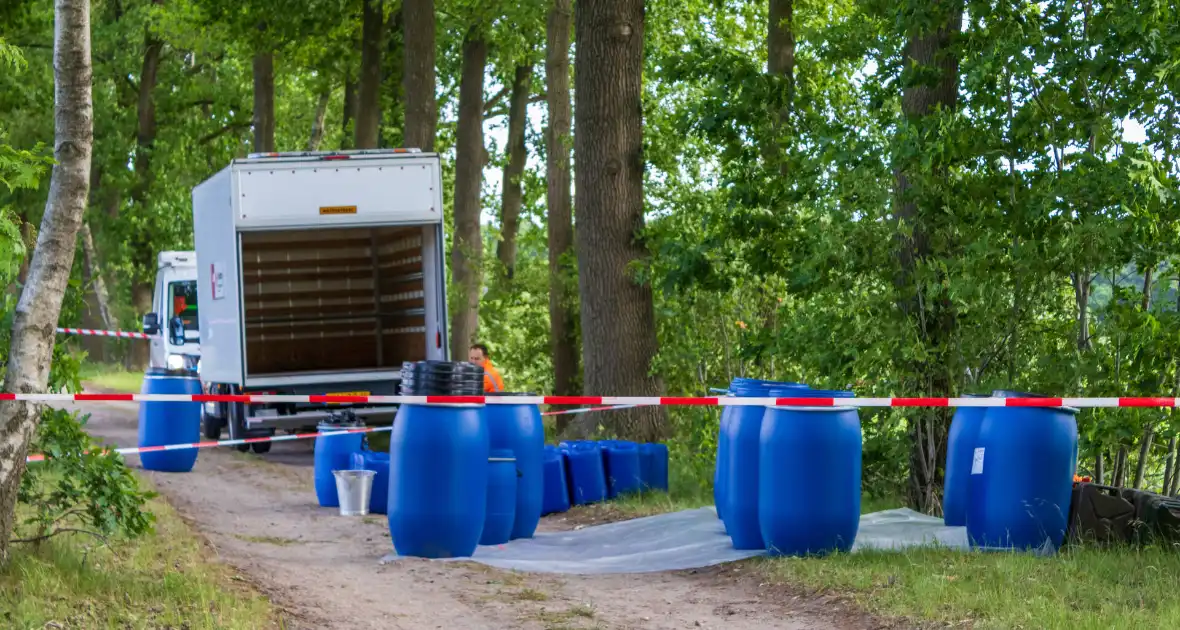 Brandweer ingezet voor achtergelaten vaten - Foto 4